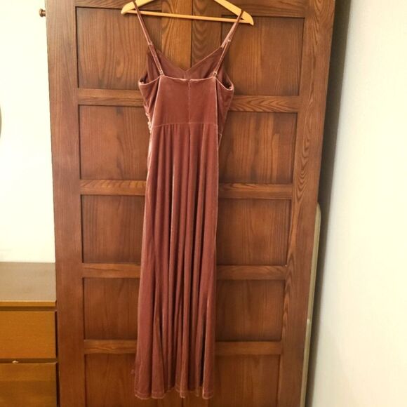 Revelry Rory Dress Dusty Rose Velvet Prom Dress Size 4 - Picture 6 of 7